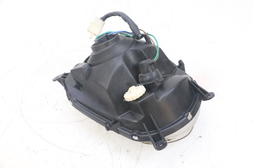 photo de REFLEKTOR PRZEDNI SYM ORBIT 2 4T 50 (2008 - 2017) - Zbliżenie techniczne