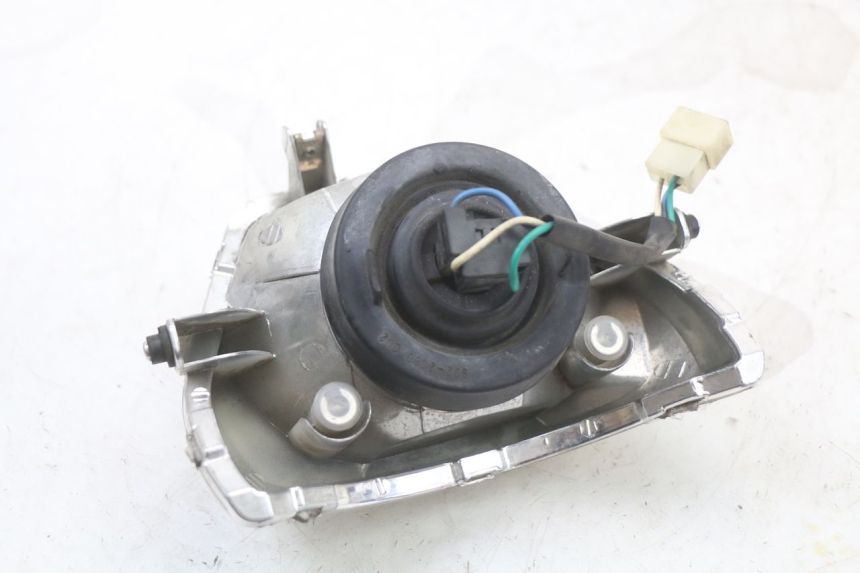 photo de REFLEKTOR PRZEDNI PEUGEOT BELVILLE 125 (2017 - 2021) - Stan powierzchni