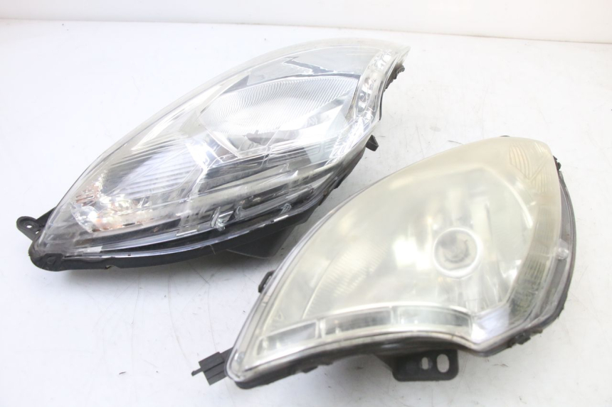 photo de REFLEKTOR PRZEDNI PEUGEOT SATELIS 125 (2013 - 2018) - Inny kąt widzenia