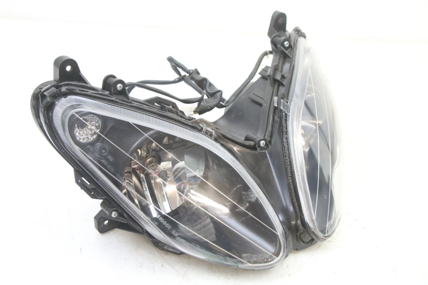 photo de REFLEKTOR PRZEDNI PIAGGIO NRG POWER PUREJET 50 (2018 - 2021) - Zoom stanu zużycia