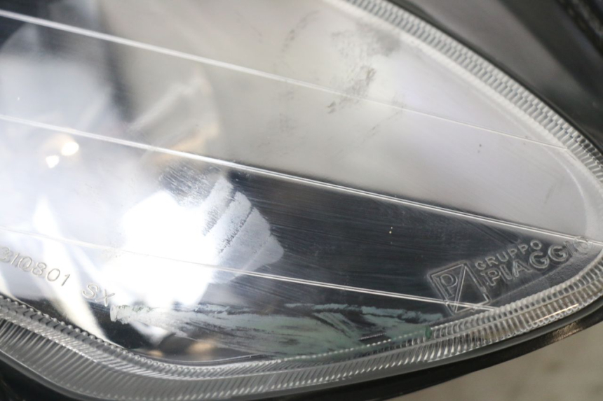 photo de REFLEKTOR PRZEDNI PIAGGIO NRG POWER PUREJET 50 (2018 - 2021) - Inny kąt widzenia