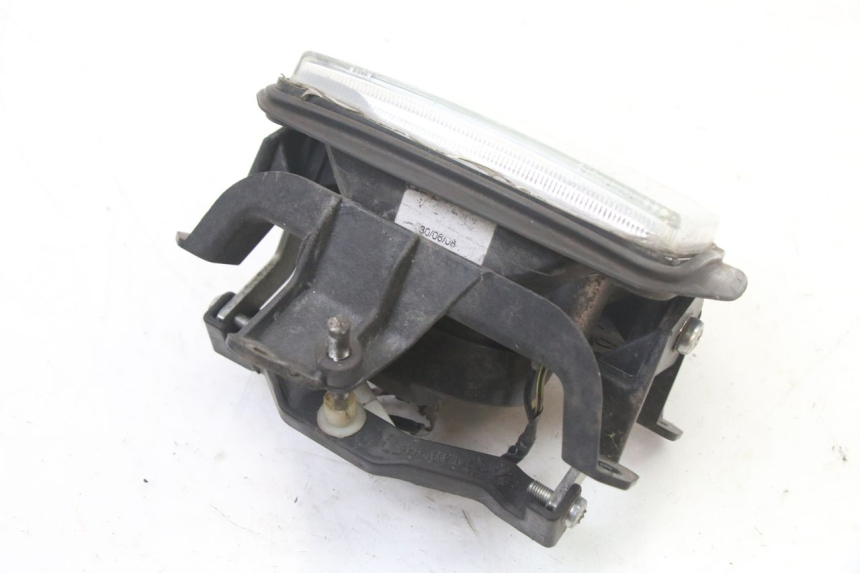 photo de REFLEKTOR PRZEDNI PIAGGIO VESPA S 2T 50 (2007 - 2014) - Inny kąt widzenia