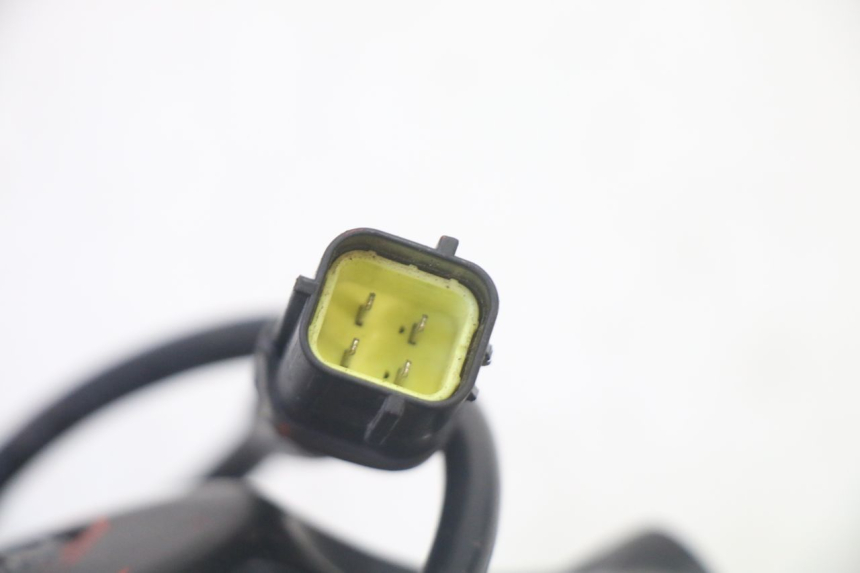 photo de REFLEKTOR PRZEDNI LIGIER PULSE 3 1 (2014 - 2020) - Punkty mocowania