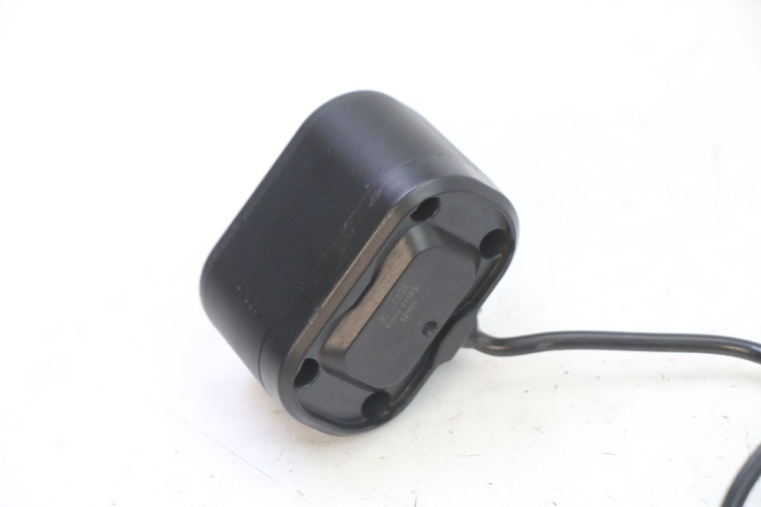 photo de REFLEKTOR PRZEDNI PUNK ELECTRIC RIDER 1 - Inny kąt widzenia