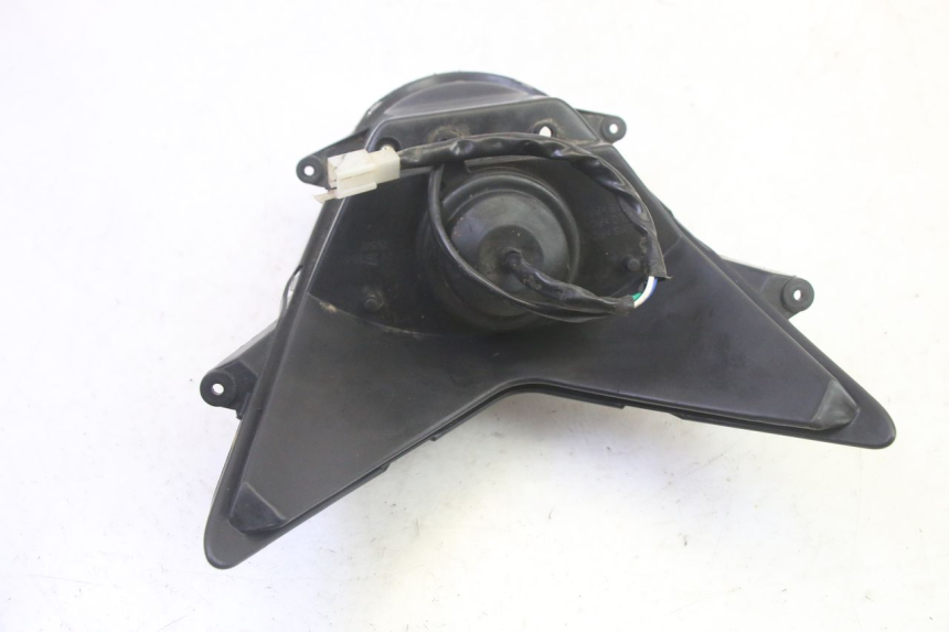 photo de REFLEKTOR PRZEDNI TNT MOTOR ROMA 10' 4T 50 (2019 - 2022) - Oznaczenia i referencje