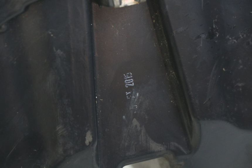 photo de REFLEKTOR PRZEDNI GILERA RUNNER SP 50 (2009 - 2017) - Inny kąt widzenia