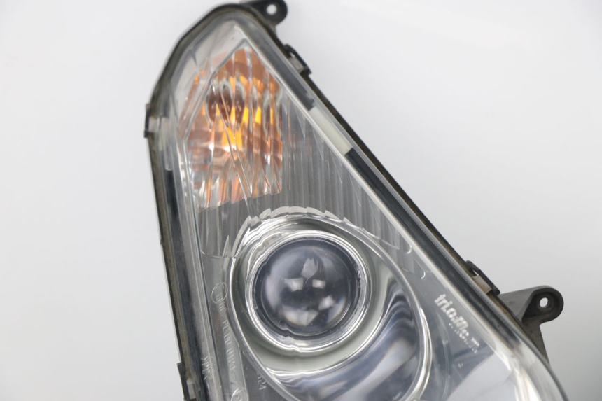 photo de REFLEKTOR PRZEDNI PEUGEOT SATELIS COMPRESSOR K15 125 (2006 - 2009) - Alternatywny kąt