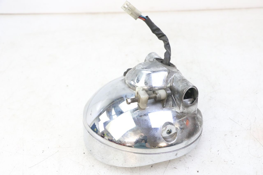 photo de REFLEKTOR PRZEDNI APRILIA SCARABEO GT TOURING 125 (1999 - 2005) - Zoom stanu zużycia