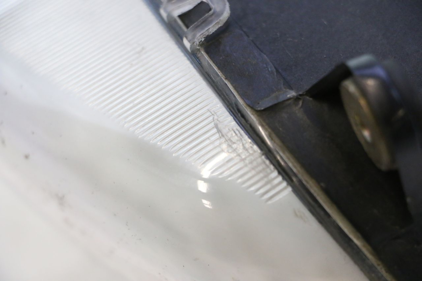 photo de PRZEDNIA LAMPA DUCATI SS IE DS CARENEE 1000 (2002 - 2006) - Szczegół części