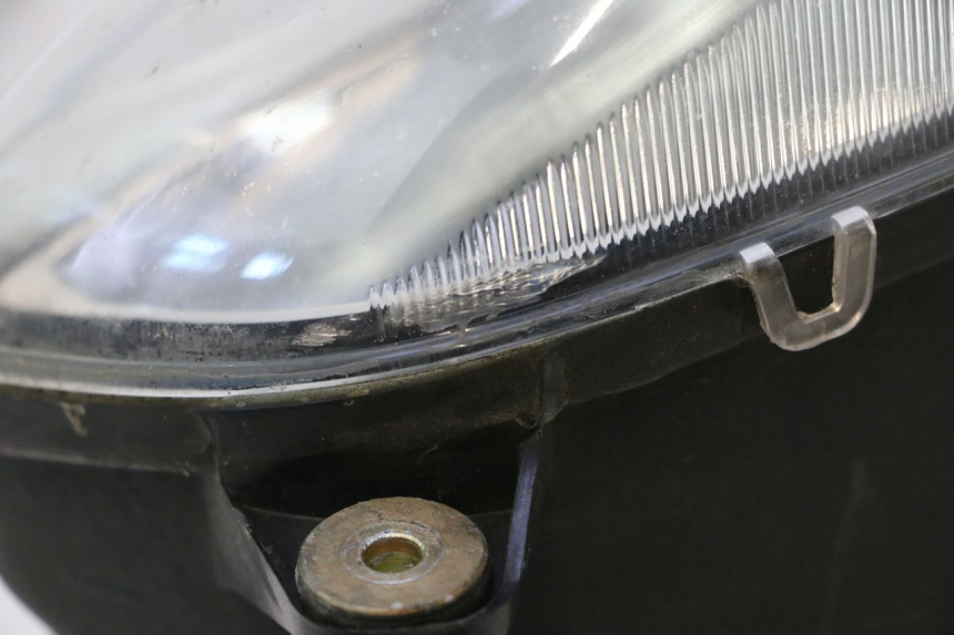photo de PRZEDNIA LAMPA DUCATI SS IE DS CARENEE 1000 (2002 - 2006) - Stan powierzchni