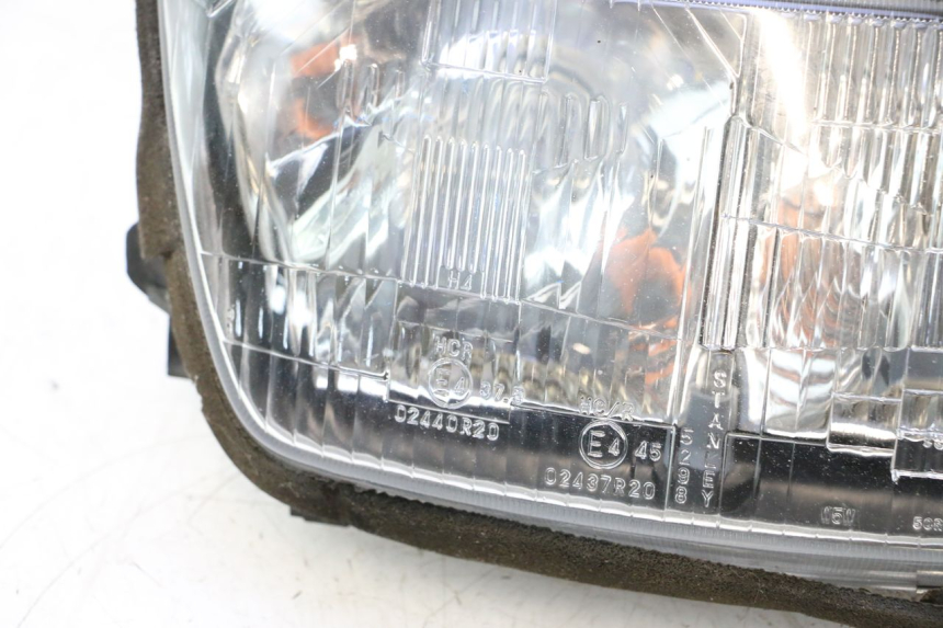 photo de PRZEDNIA LAMPA HONDA ST PAN EUROPEAN 1100 (1990 - 2002) - Inny kąt widzenia