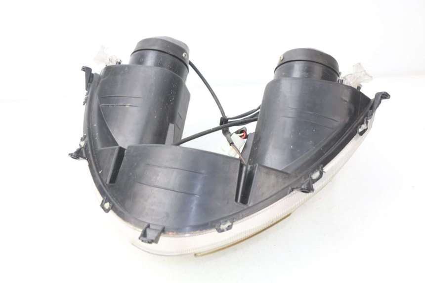 photo de REFLEKTOR PRZEDNI RAZZO STEED 125 (2012 - 2018) - Zoom stanu zużycia