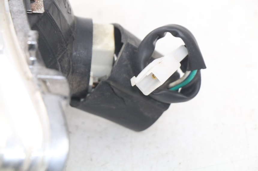 photo de REFLEKTOR PRZEDNI FYM STRADA 50 (2007 - 2014) - Szczegół części