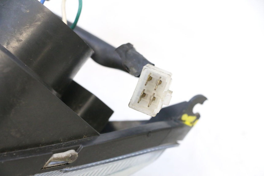 photo de PRZEDNIA LAMPA KYMCO SUPER 8 2T 50 (2007 - 2013) - Widok z bliska