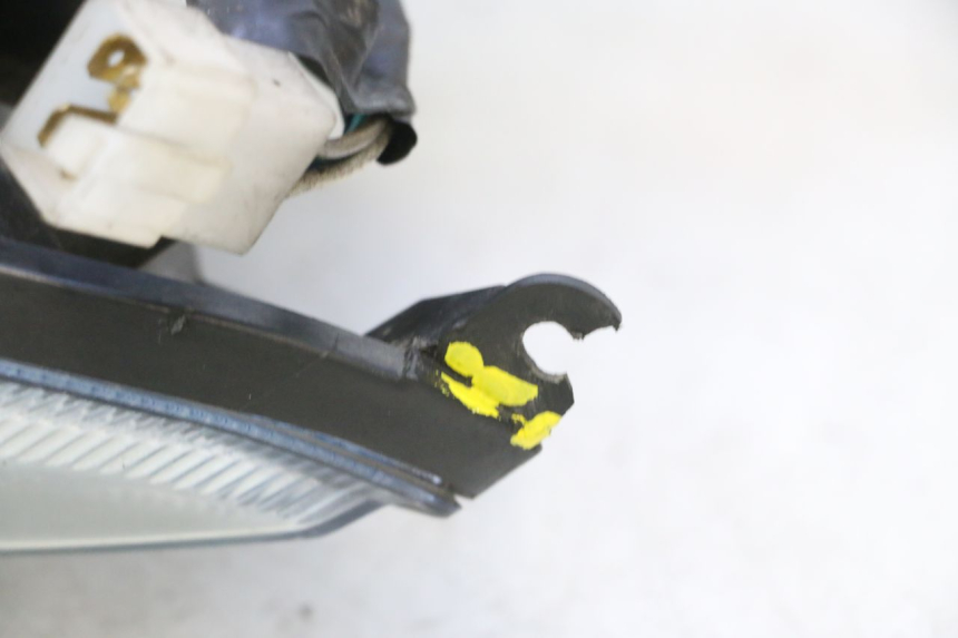 photo de PRZEDNIA LAMPA KYMCO SUPER 8 2T 50 (2007 - 2013) - Zdjęcie dodatkowe