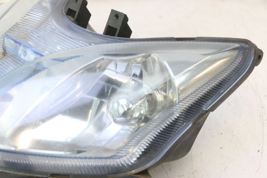 photo de PRZEDNIA LAMPA KYMCO SUPER 8 2T 50 (2007 - 2013) - Część sprawdzona