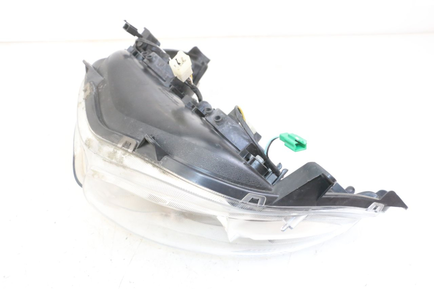 photo de REFLEKTOR PRZEDNI SUZUKI BURGMAN 125 (2018 - 2021) - Widok ogólny