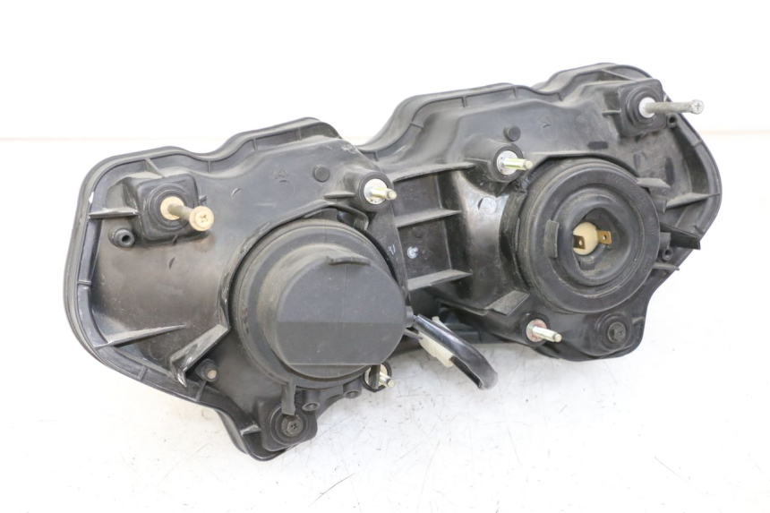 photo de REFLEKTOR PRZEDNI SUZUKI SV S 650 (1999 - 2002) - Punkty mocowania