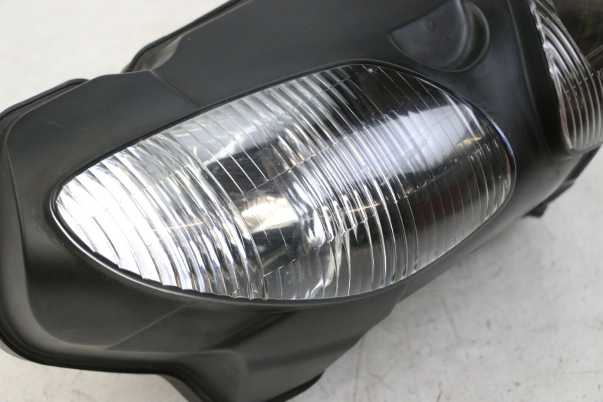 photo de REFLEKTOR PRZEDNI SUZUKI SV S 650 (1999 - 2002) - Oznaczenia i referencje