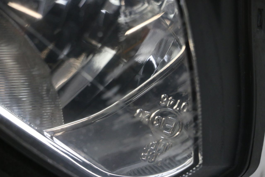 photo de REFLEKTOR PRZEDNI YAMAHA TDM ABS 900 (2002 - 2014) - Inny kąt widzenia