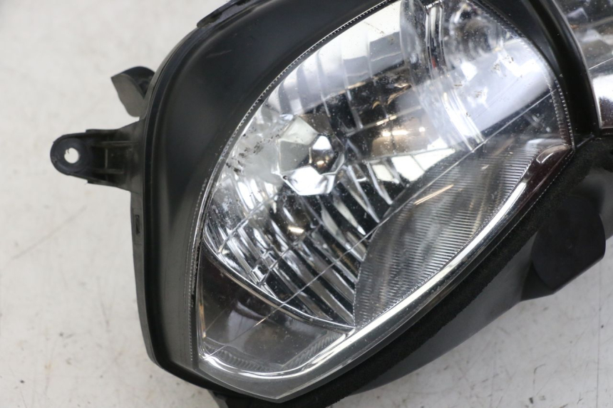 photo de REFLEKTOR PRZEDNI YAMAHA TDM ABS 900 (2002 - 2014) - Widok ogólny