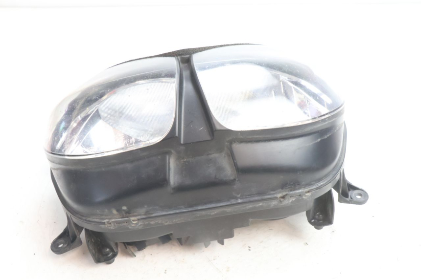photo de REFLEKTOR PRZEDNI YAMAHA TDM ABS 900 (2002 - 2014) - Zoom stanu zużycia