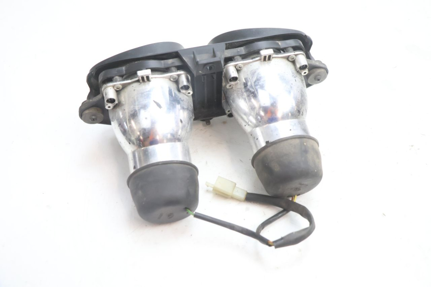 photo de REFLEKTOR PRZEDNI PEUGEOT TKR TREKKER FURIOUS 50 (2005 - 2014) - Inny kąt widzenia