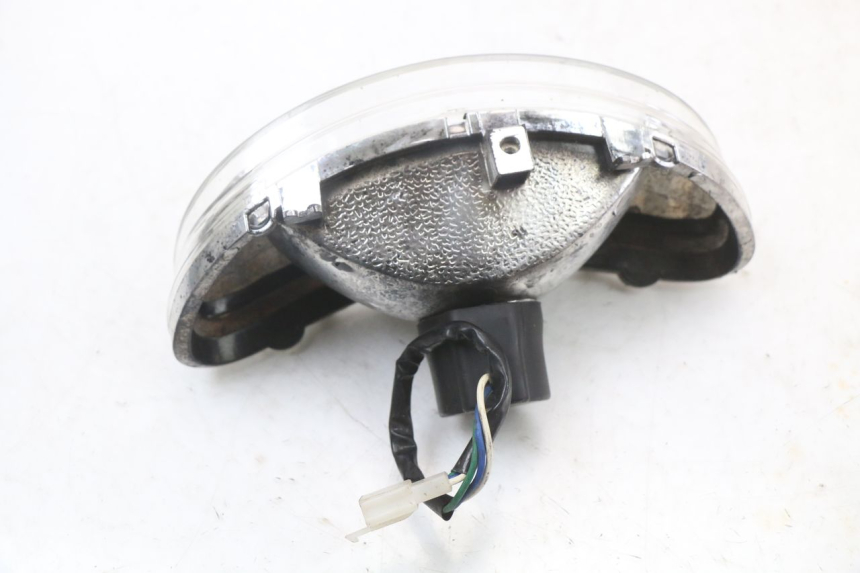 photo de REFLEKTOR PRZEDNI BAOTIAN TRAVEL SPIRIT 50 (2010 - 2012) - Zbliżenie techniczne