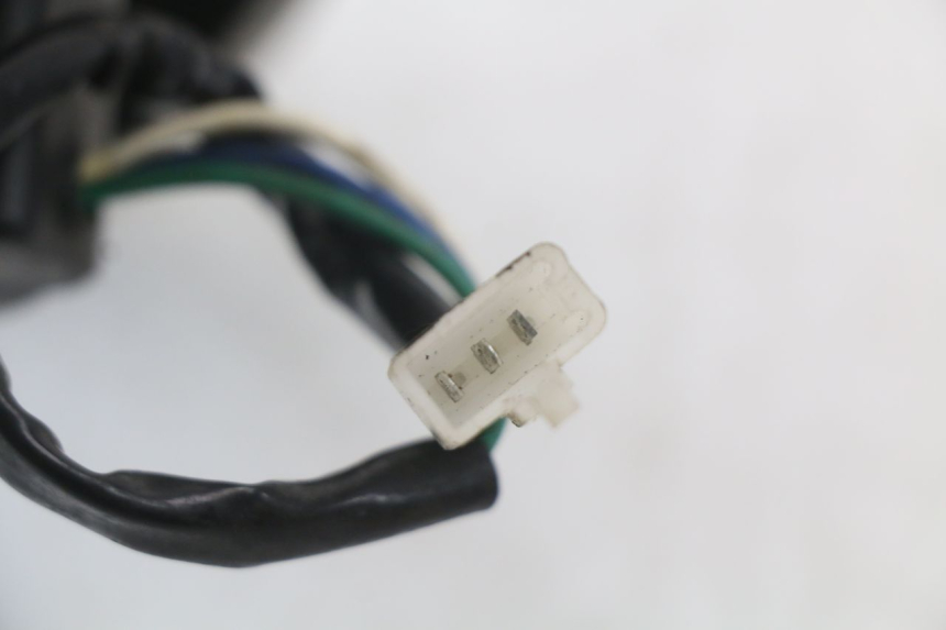 photo de REFLEKTOR PRZEDNI BAOTIAN TRAVEL SPIRIT 50 (2010 - 2012) - Punkty mocowania