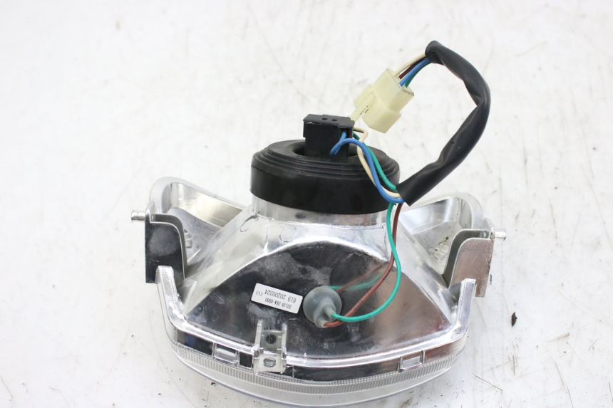 photo de REFLEKTOR PRZEDNI PEUGEOT TWEET 4T 50 (2010 - 2014) - Zoom stanu zużycia