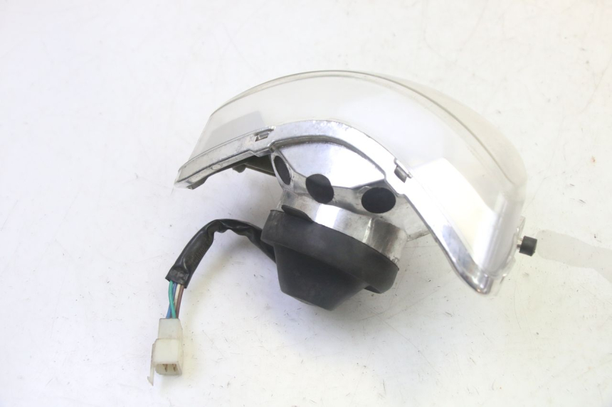 photo de REFLEKTOR PRZEDNI PEUGEOT TWEET PRO CARGO 50 (2018 - 2022) - Inny kąt widzenia