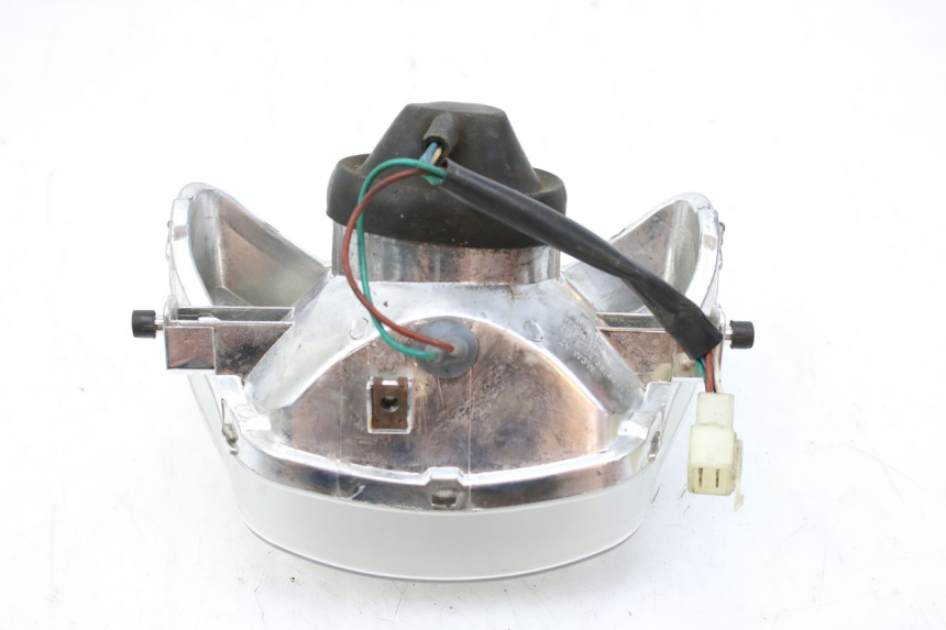 photo de REFLEKTOR PRZEDNI PEUGEOT TWEET 125 (2010 - 2017) - Inny kąt widzenia