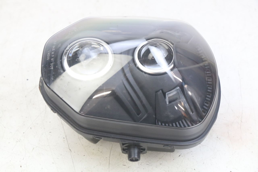 photo de REFLEKTOR PRZEDNI MOTRAC URBAN 4T 50 (2016 - 2024) - Widok z bliska