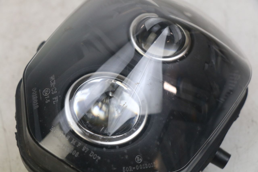 photo de REFLEKTOR PRZEDNI MOTRAC URBAN 4T 50 (2016 - 2024) - Punkty mocowania