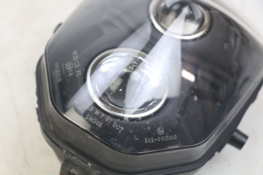 photo de REFLEKTOR PRZEDNI MOTRAC URBAN 4T 50 (2016 - 2024) - Stan powierzchni