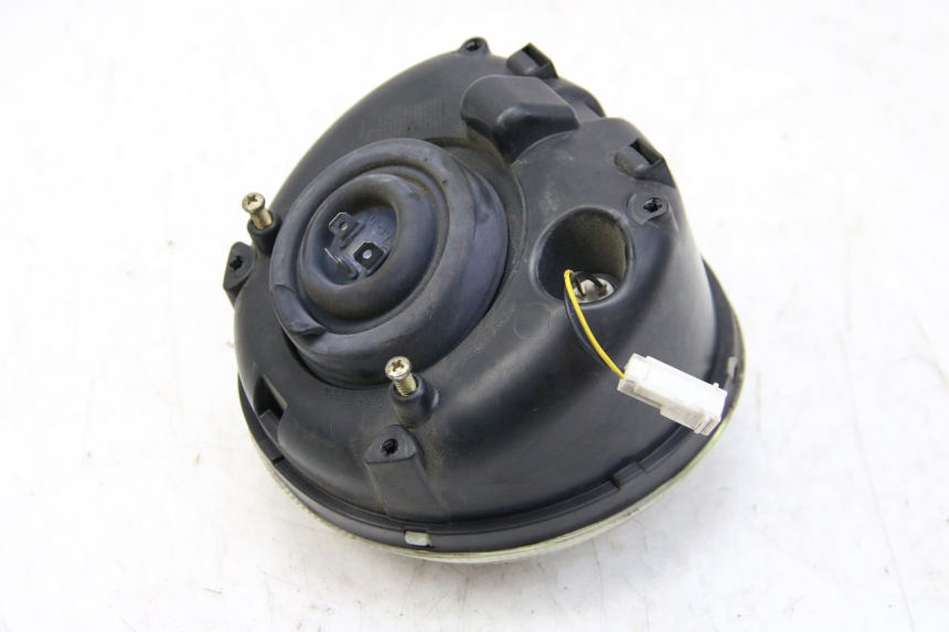 photo de REFLEKTOR PRZEDNI PIAGGIO VESPA GRANTURISMO 125 (2003 - 2007) - Inny kąt widzenia