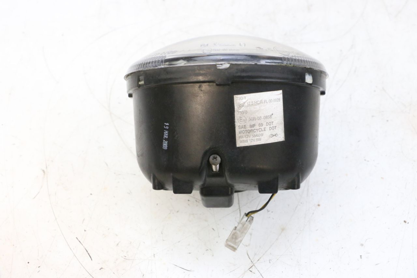 photo de REFLEKTOR PRZEDNI PIAGGIO VESPA GTS SUPER IE 125 (2009 - 2016) - Szczegół części