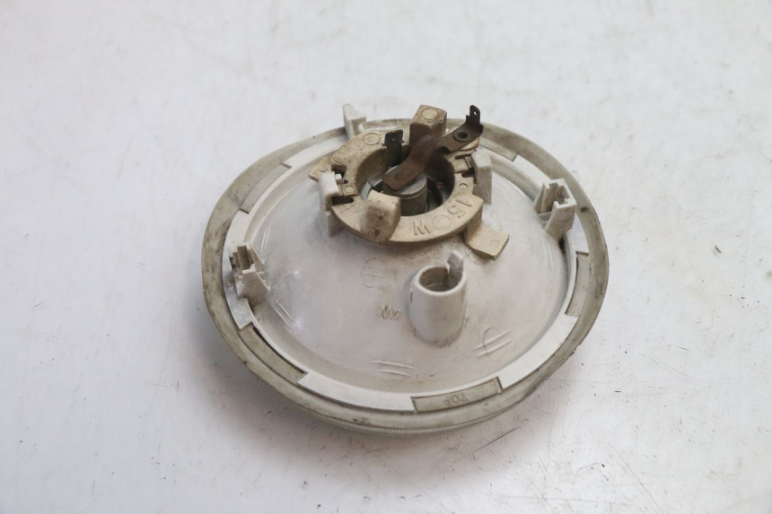 photo de PRZEDNIA LAMPA PIAGGIO VESPA PK FL 2T 50 (1990 - 1996) - Zoom stanu zużycia