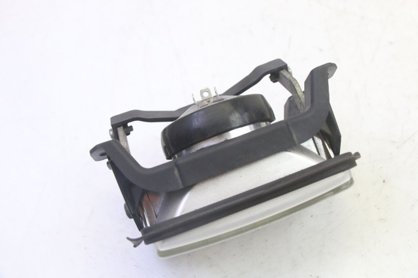 photo de REFLEKTOR PRZEDNI PIAGGIO VESPA S 2T 50 (2007 - 2014) - Zoom stanu zużycia