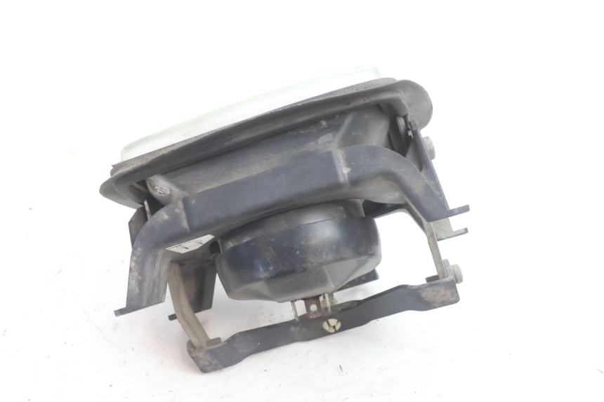 photo de REFLEKTOR PRZEDNI PIAGGIO VESPA S 2T 50 (2007 - 2014) - Zoom stanu zużycia