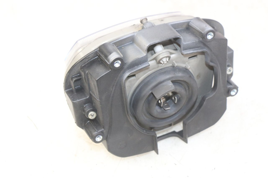 photo de REFLEKTOR PRZEDNI PIAGGIO VESPA SPRINT 2T 50 (2014 - 2018) - Punkty mocowania