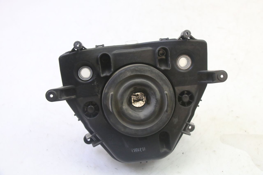 photo de REFLEKTOR PRZEDNI PEUGEOT VIVACITY NEW 4T 50 (2008 - 2017) - Zbliżenie techniczne