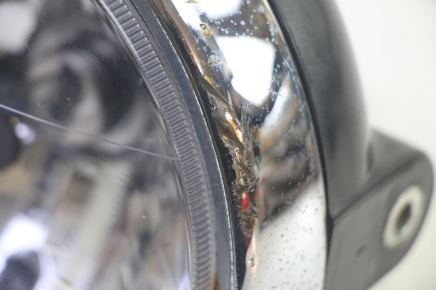 photo de REFLEKTOR PRZEDNI DAELIM VJ ROADWIN FI 125 (2008 - 2017) - Inny kąt widzenia