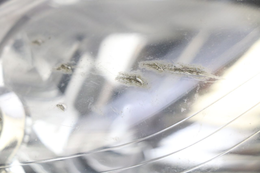 photo de REFLEKTOR PRZEDNI YAMAHA XMAX X-MAX 125 (2006 - 2009) - Zoom jakości