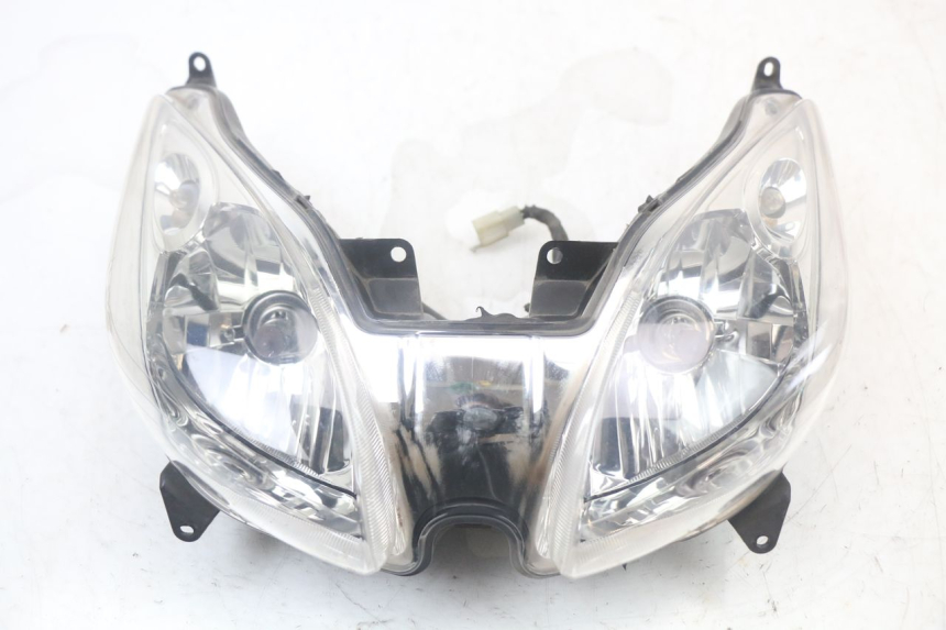 photo de REFLEKTOR PRZEDNI YAMAHA XMAX X-MAX 125 (2006 - 2009) - Szczegół części