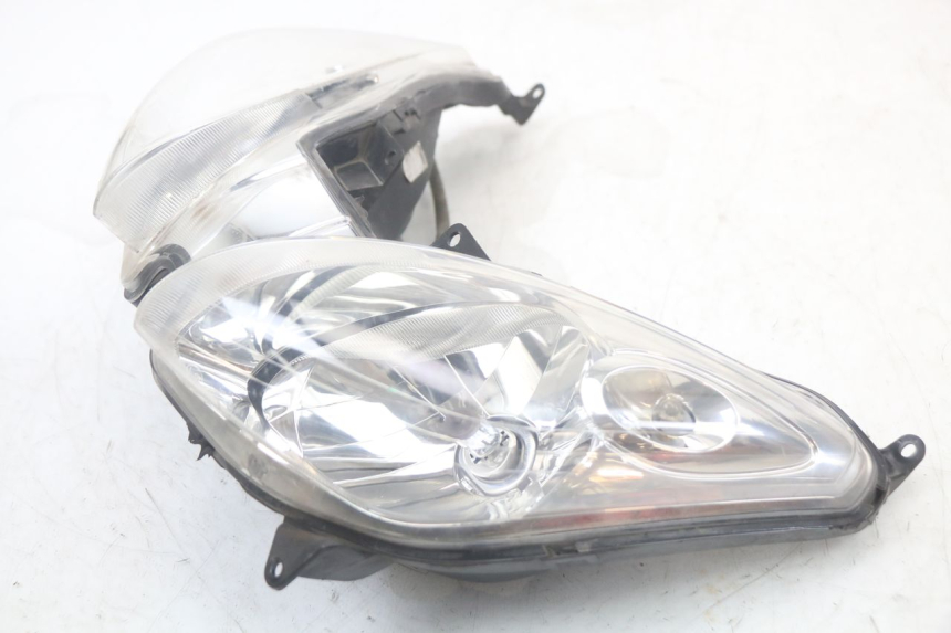 photo de REFLEKTOR PRZEDNI YAMAHA XMAX X-MAX 125 (2006 - 2009) - Inny kąt widzenia