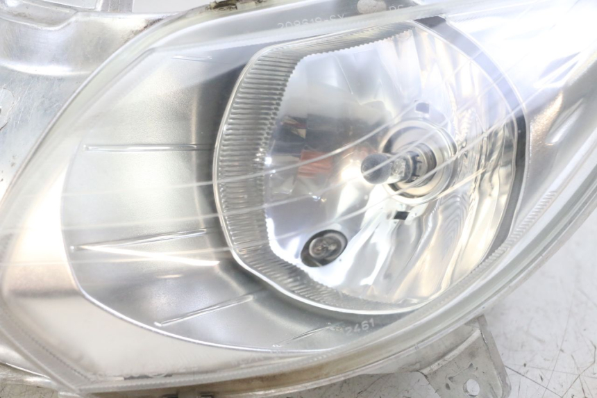 photo de REFLEKTOR PRZEDNI YAMAHA X-MAX XMAX 125 (2010 - 2013) - Punkty mocowania