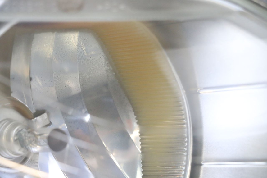 photo de REFLEKTOR PRZEDNI YAMAHA X-MAX XMAX 125 (2010 - 2013) - Część sprawdzona