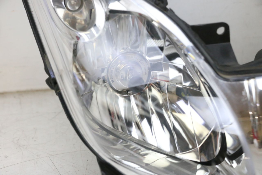 photo de REFLEKTOR PRZEDNI YAMAHA XMAX X-MAX 125 (2006 - 2009) - Widok produktu