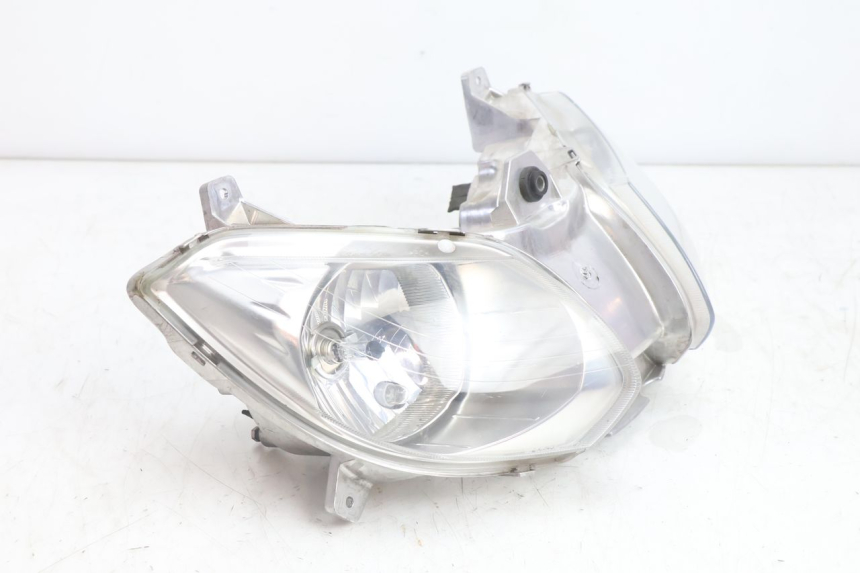 photo de REFLEKTOR PRZEDNI YAMAHA X-MAX XMAX 125 (2010 - 2013) - Zoom stanu zużycia